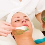 Benefits of Applying Aloe Vera Gel on Face Overnight