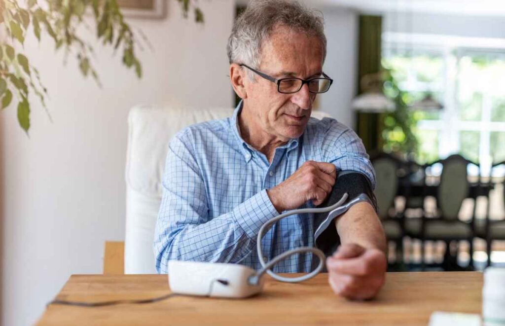 What are the Causes of High Blood Pressure in Seniors