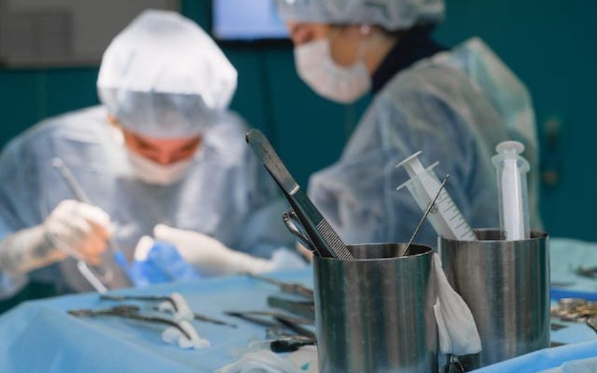 What it Takes to Become a Successful Surgeon